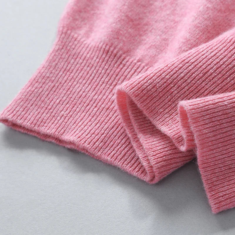 Vincent Reed - Cozy Wool Blend Knit Sweater